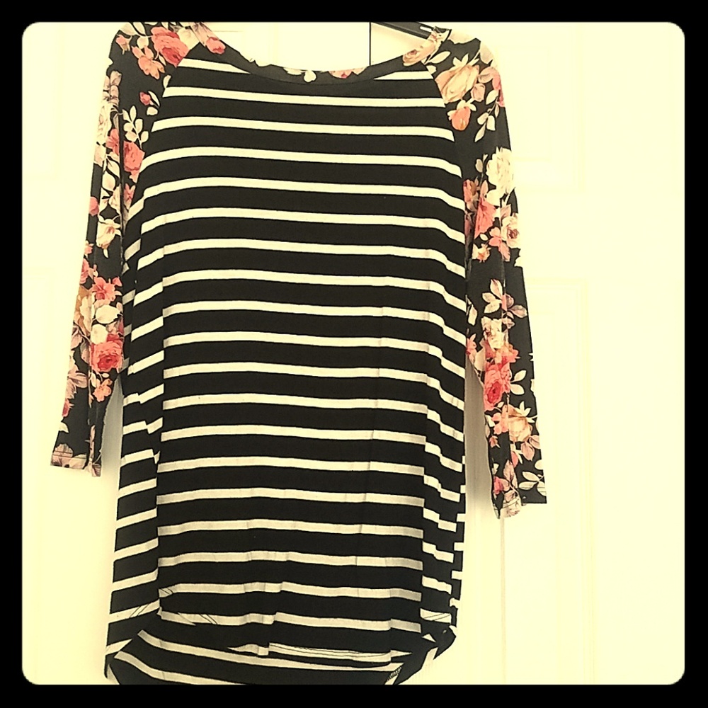 Multi-pattern blouse